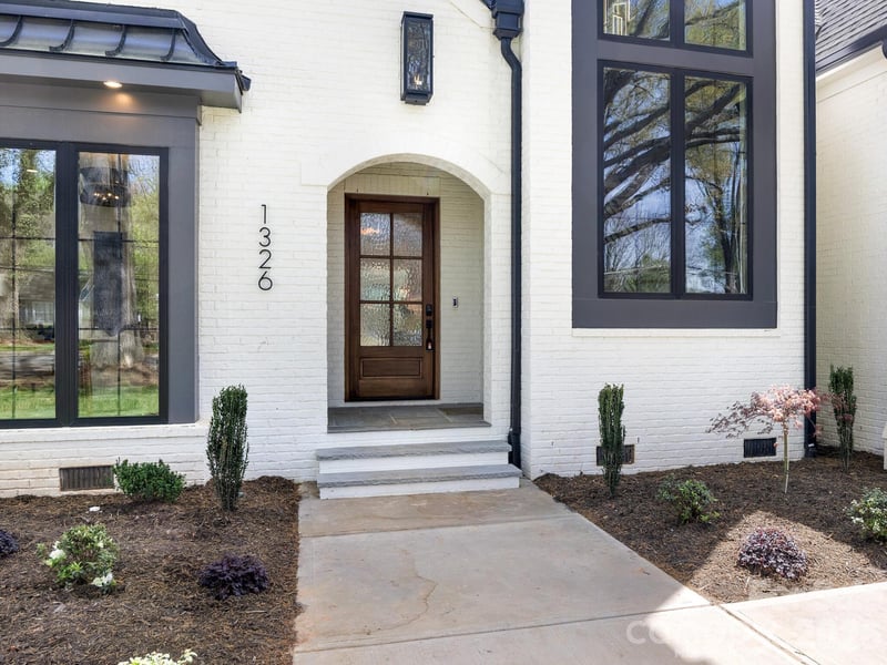 1326 Richland Dr, Charlotte, NC 28211