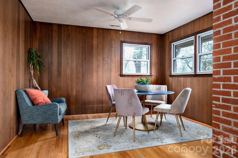 19 Wentworth Ave, Asheville, NC 28803