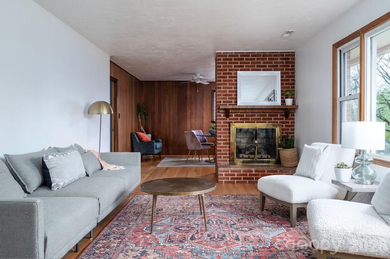 19 Wentworth Ave, Asheville, NC 28803