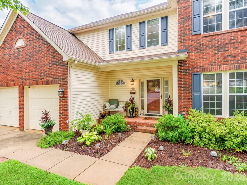 5999 Brookstone Dr, Concord, NC 28027