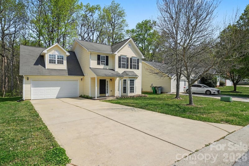 6308 Dumont Ln, Charlotte, NC 28269