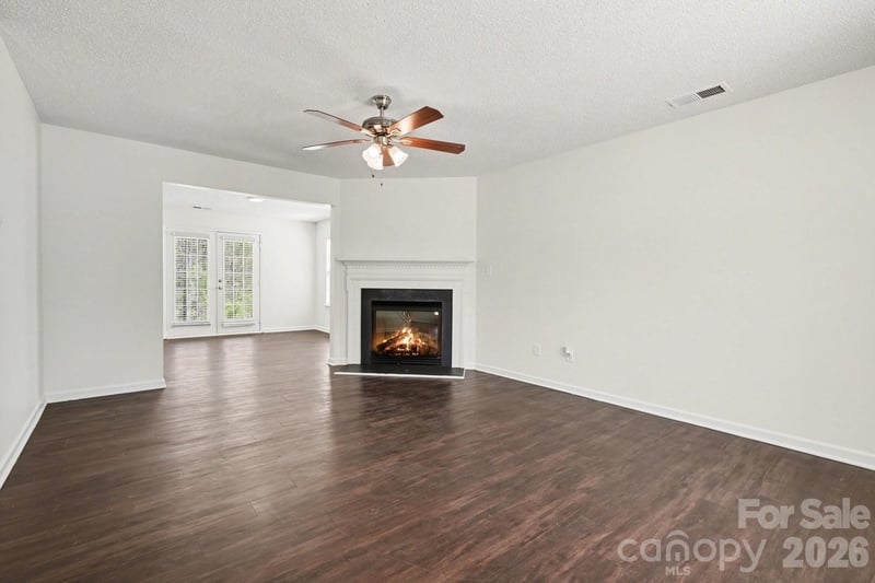 6308 Dumont Ln, Charlotte, NC 28269