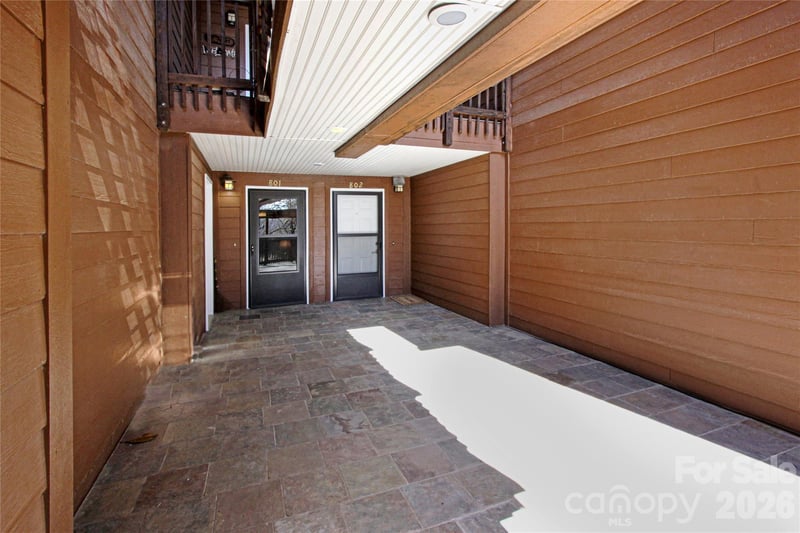 157 Toxaway Views Dr #801, Lake Toxaway, NC 28747