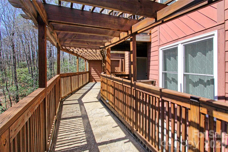 157 Toxaway Views Dr #801, Lake Toxaway, NC 28747