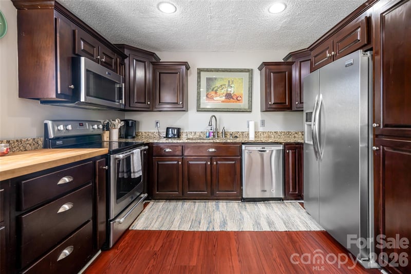 330 Sweeten Creek Rd, Asheville, NC 28803