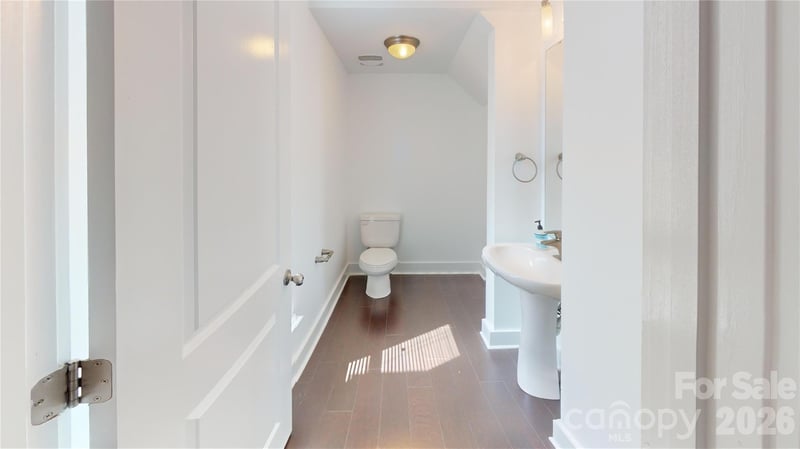 930 Steel House Blvd, Charlotte, NC 28205