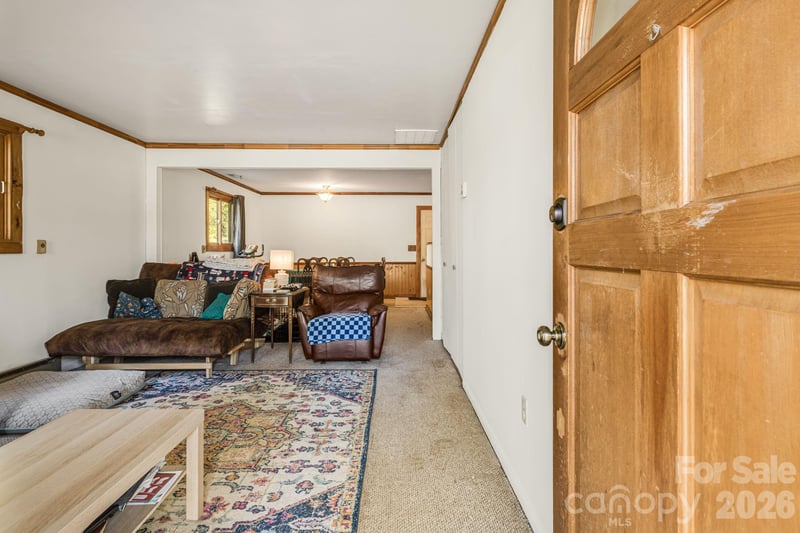 34 Tipperary Dr, Asheville, NC 28806