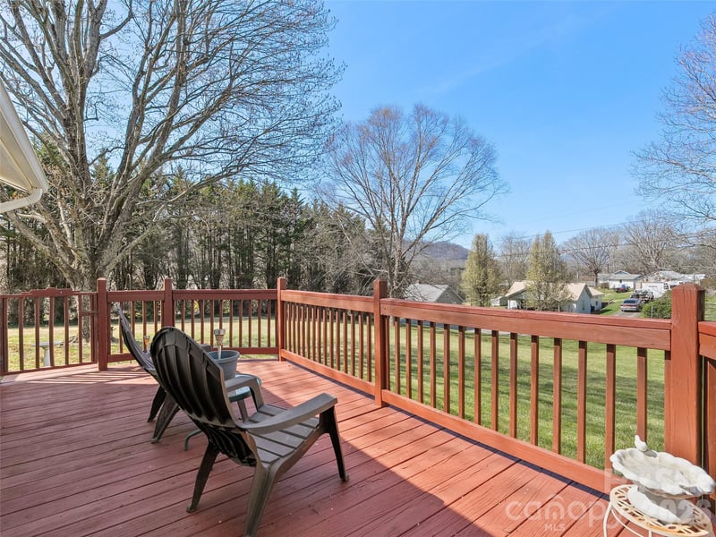 19 Mingus St, Canton, NC 28716