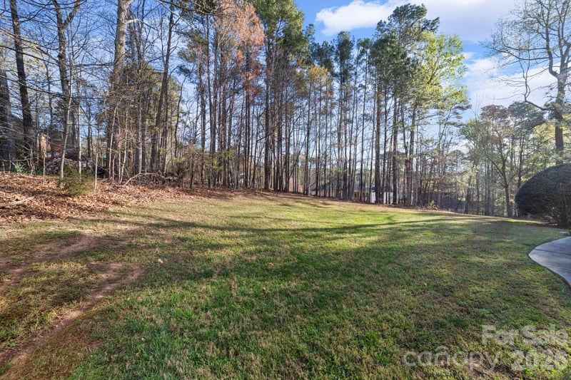 2910 Noritake Trl, Albemarle, NC 28001