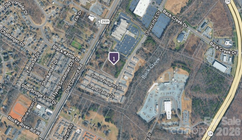 8421 University East Dr, Charlotte, NC 28213
