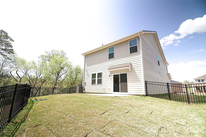 4982 Twin River Dr, Denver, NC 28037