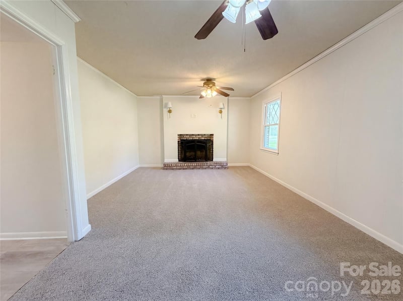 121 Pelham Ln, Fort Mill, SC 29715