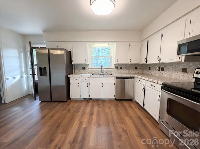 121 Pelham Ln, Fort Mill, SC 29715