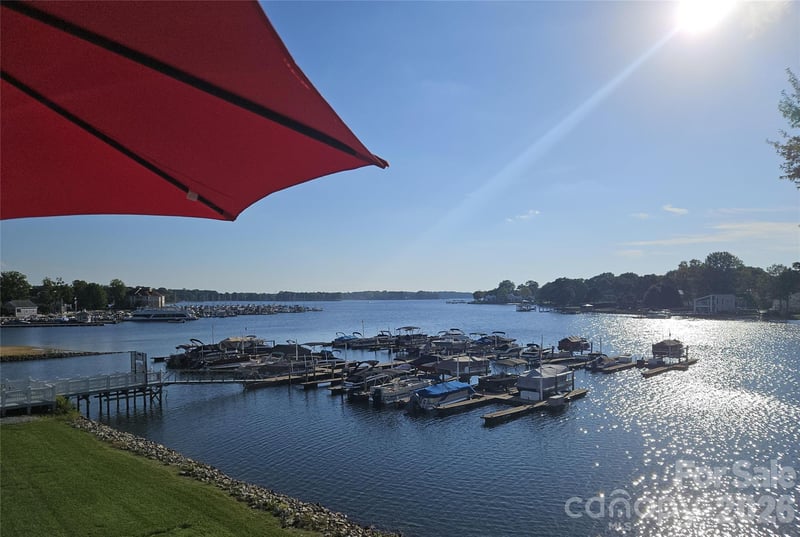 18709 Nautical Dr #305, Cornelius, NC 28031