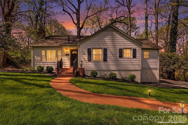2732 Temple Ln, Charlotte, NC 28205