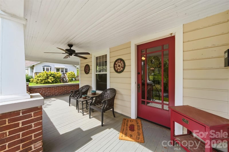 201 East Ave, Morganton, NC 28655
