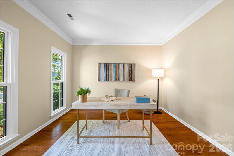 8501 Tonawanda Dr, Charlotte, NC 28277