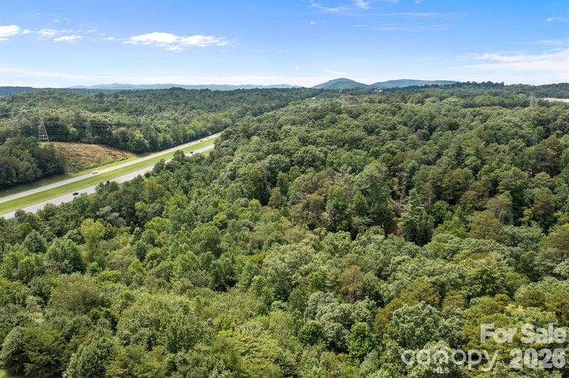 10th Avenue Dr, Hickory, NC 28602