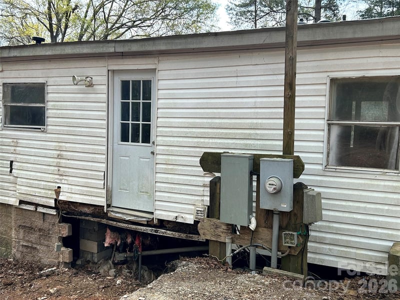 2137 Plumcrest Ln, Clover, SC 29710