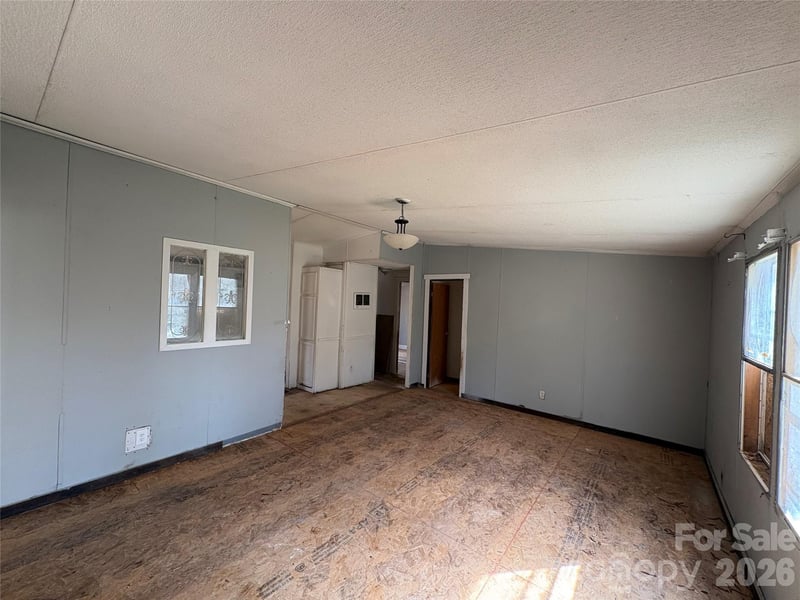 2137 Plumcrest Ln, Clover, SC 29710