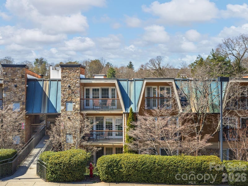 307 Bowling Park Rd, Asheville, NC 28803