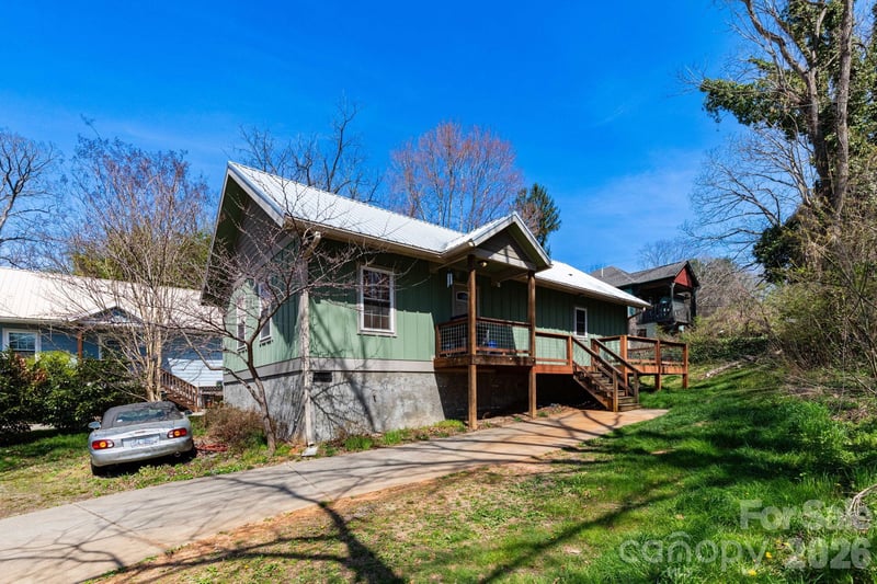 210 State St, Asheville, NC 28806