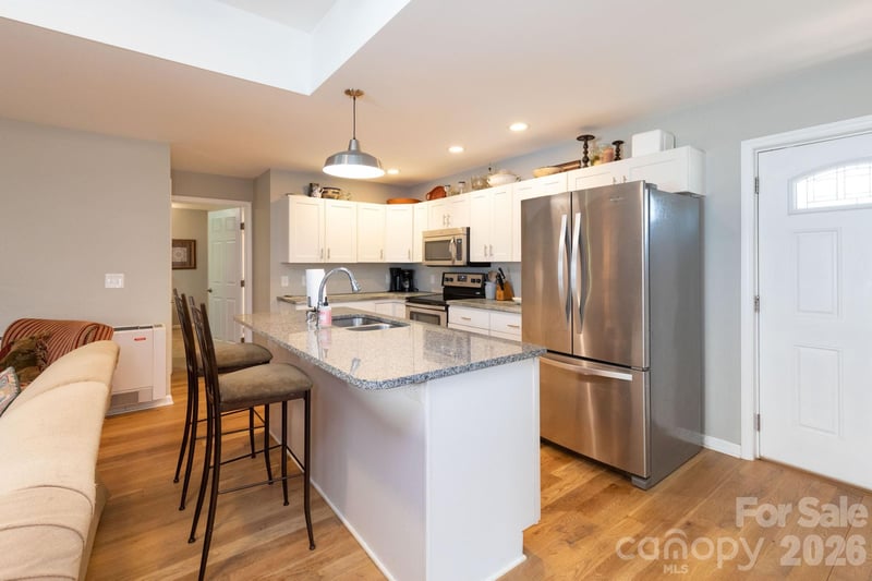 210 State St, Asheville, NC 28806