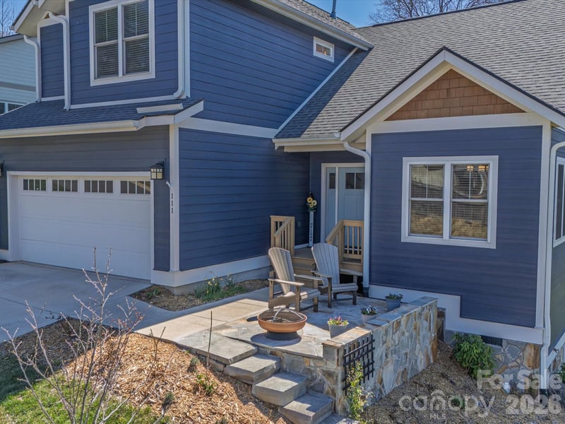 111 Ellis Ln, Arden, NC 28704