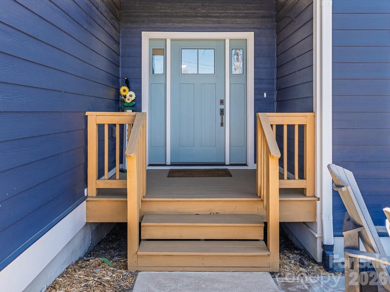 111 Ellis Ln, Arden, NC 28704