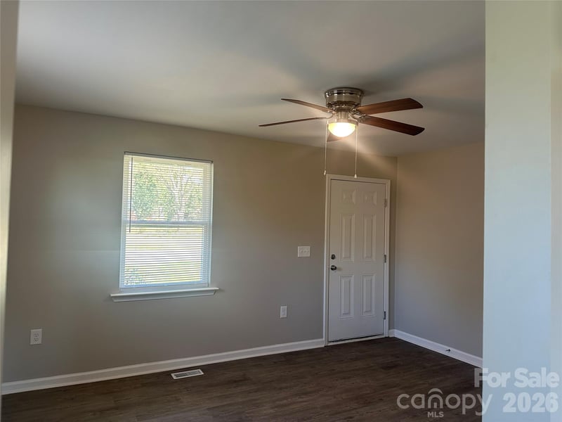 509 Skipwith Pl, Charlotte, NC 28217