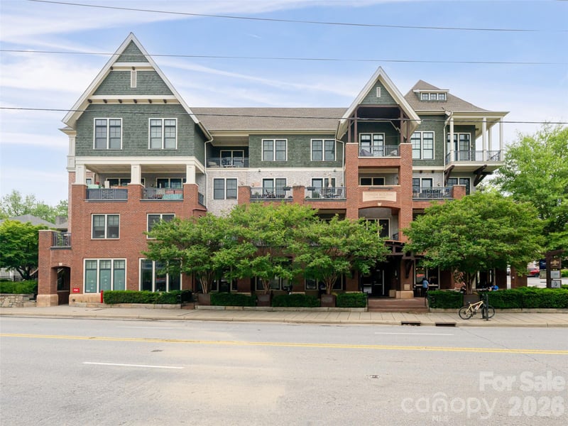190 Broadway St #310, Asheville, NC 28801