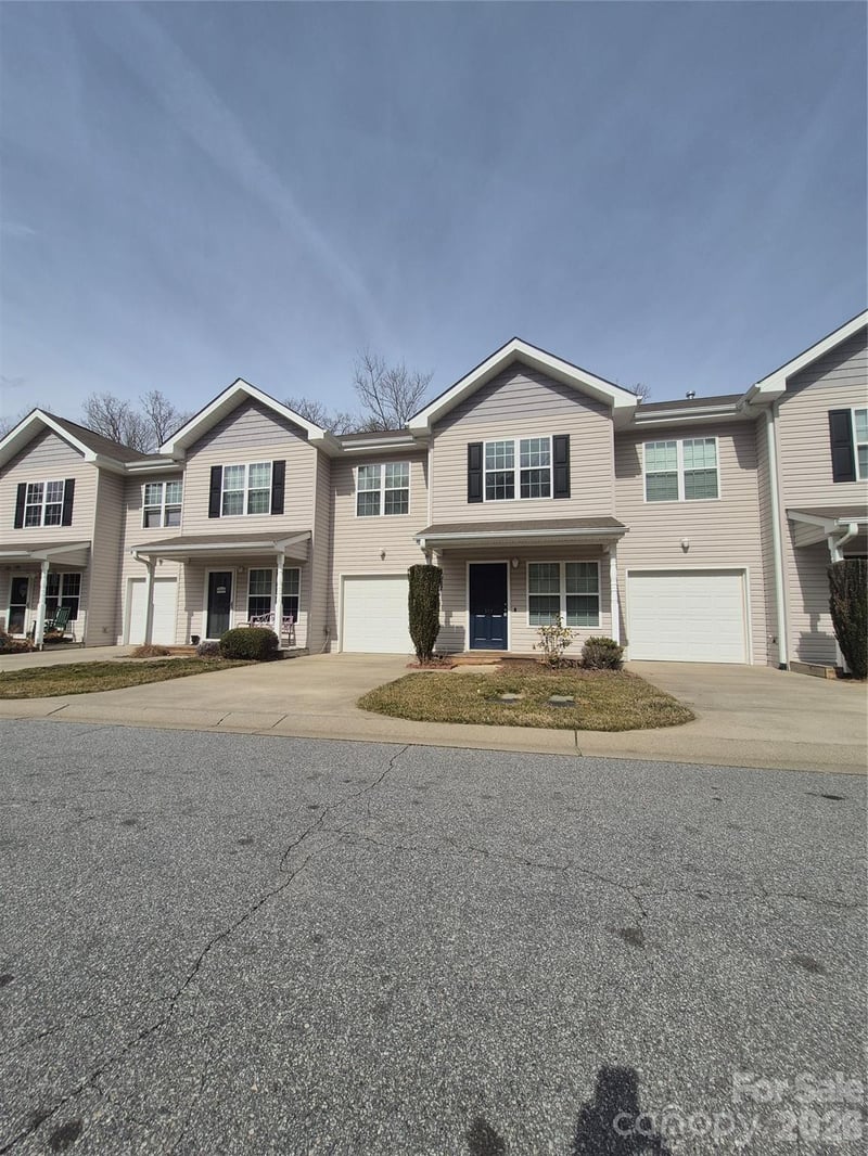 149 Alpine Ridge Dr, Asheville, NC 28803