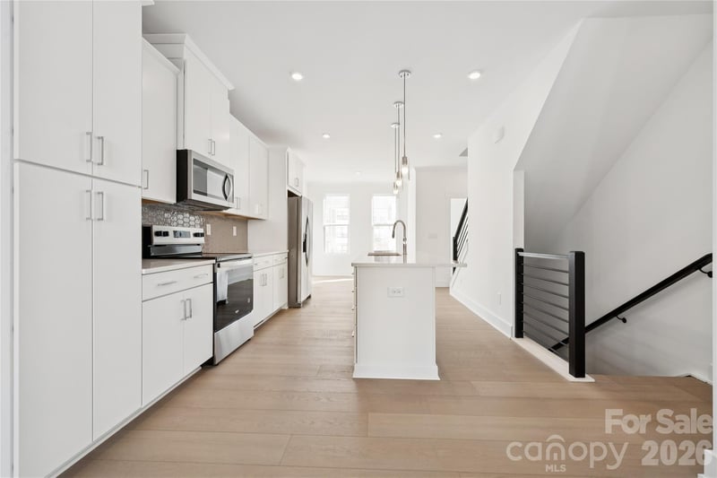 3656 Tryon St, Charlotte, NC 28217