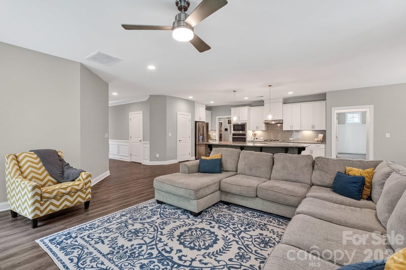 172 Butler Dr, Mooresville, NC 28115