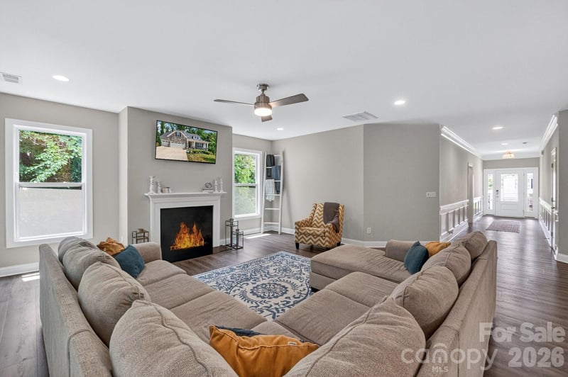 172 Butler Dr, Mooresville, NC 28115