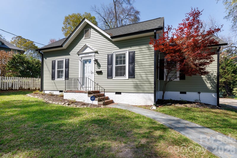 224 4th Ave, Gastonia, NC 28052