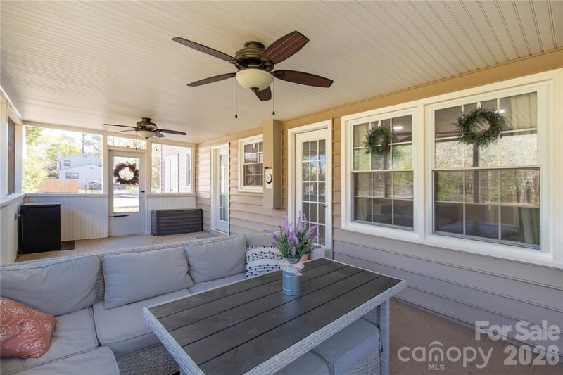 1212 Pinecrest Dr, Rock Hill, SC 29732