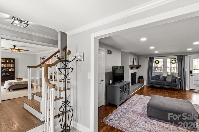 1212 Pinecrest Dr, Rock Hill, SC 29732