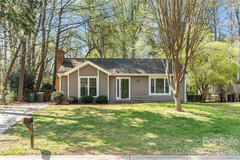 4518 Nicks Tavern Rd, Charlotte, NC 28215