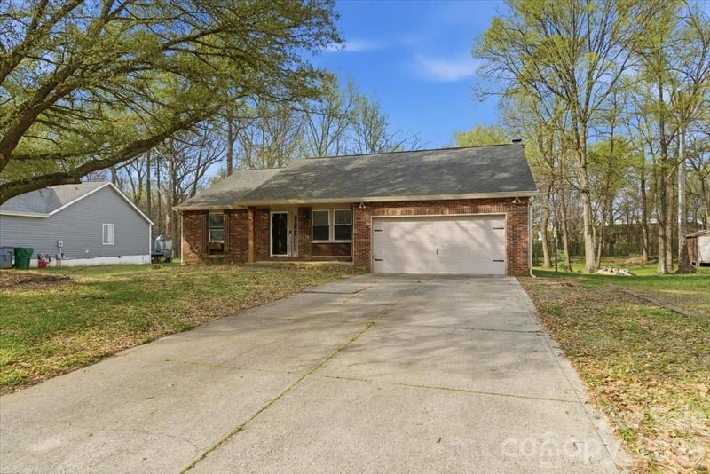 11407 Antebellum Dr, Charlotte, NC 28273