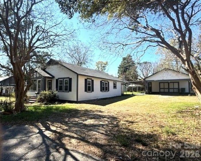 161 Seaboard St, Cheraw, SC 29520