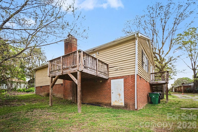 2528 Burkholder Rd, Charlotte, NC 28214