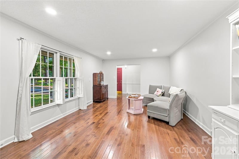 604 Whittington Pl, Statesville, NC 28677