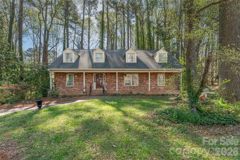 604 Whittington Pl, Statesville, NC 28677
