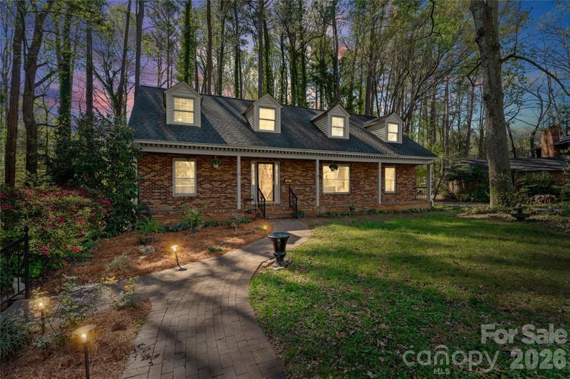 604 Whittington Pl, Statesville, NC 28677
