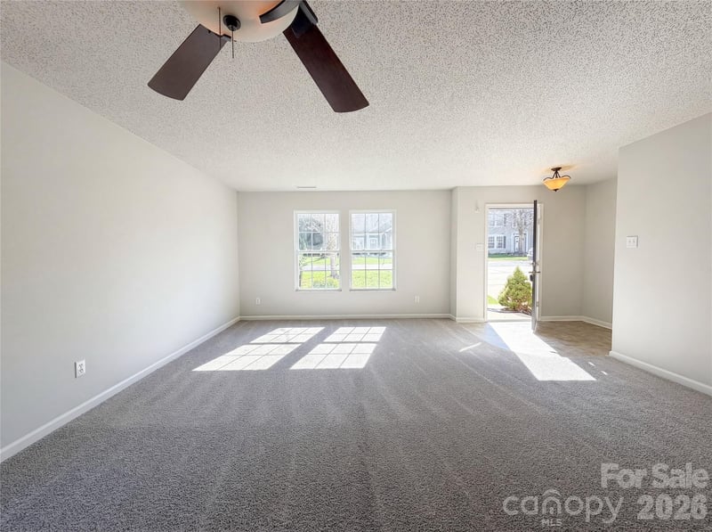 752 Ladino Ln, Clover, SC 29710