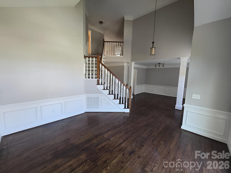 9011 Coleshire Ct, Charlotte, NC 28269