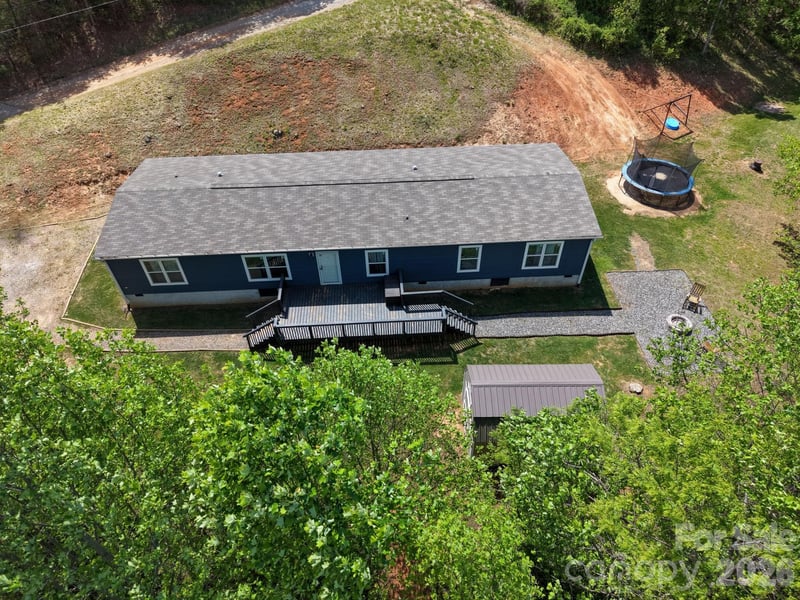 87 Horseback Ln, Marshall, NC 28753