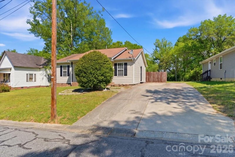144 Princess Ave, Concord, NC 28025