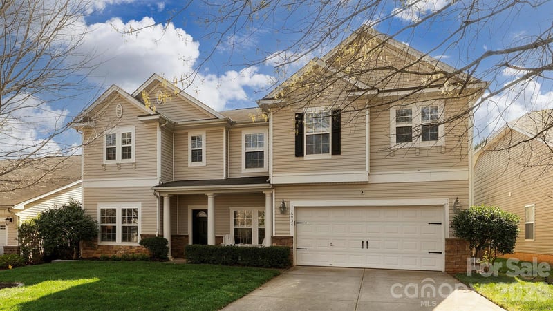 6934 Evanton Loch Rd, Charlotte, NC 28278